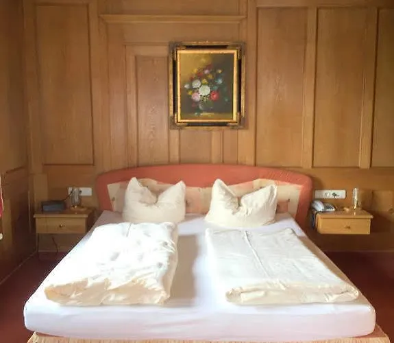 Hotel Haus Daheim 2*